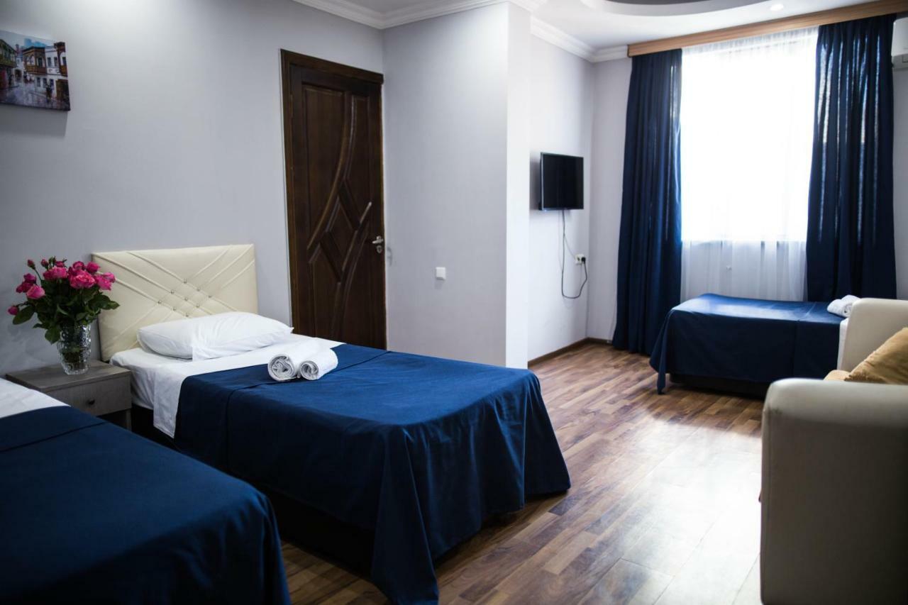 Central Apart-hotel Batumi Exterior foto